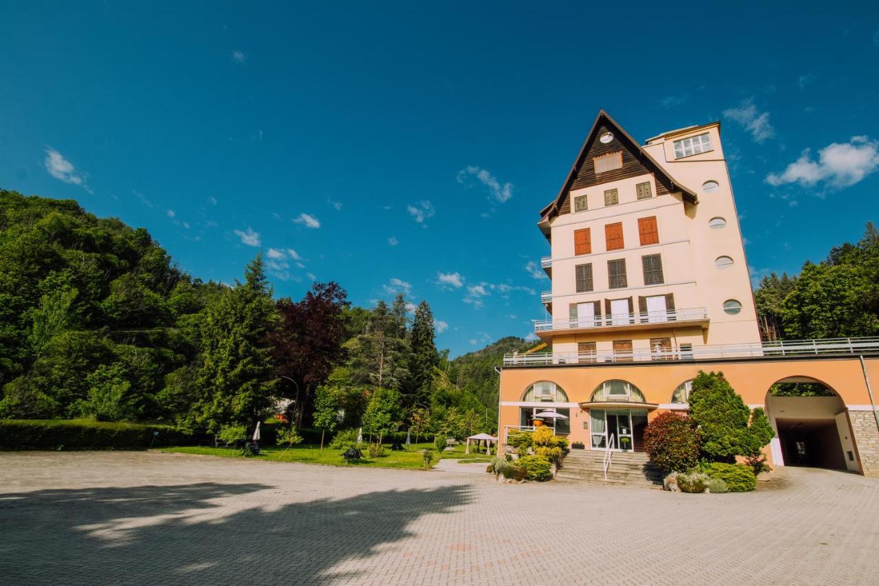 Hotel Le Fonti Lurisia Extérieur photo